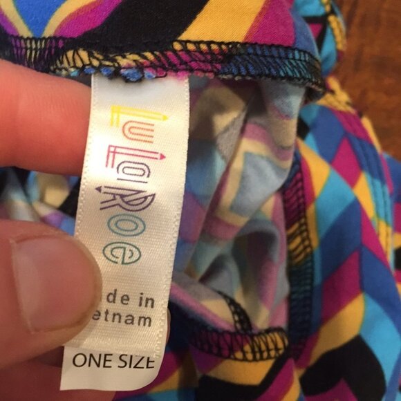 OS NWOT LuLaRoe Leggings - Picture 3 of 3